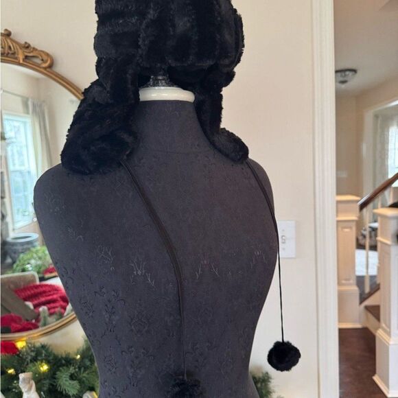 Faux Fur Black Trapper Hat - Picture 2 of 6